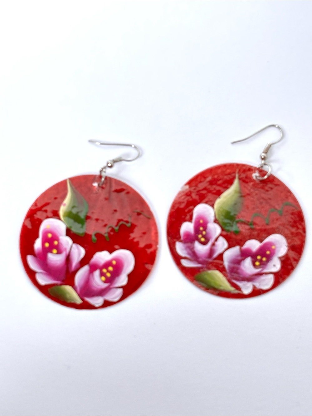 Lovely Hand-Painted Floral Red Round shells Drop Earrings